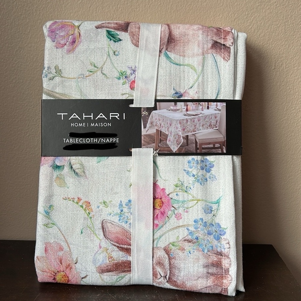Tahari Tablecloth 60”x 120” Spring Garden Easter Eggs Floral New Shimmery